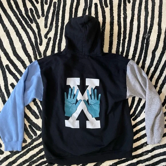 Sneaker Junkies Hoodie - Picture 2 of 6